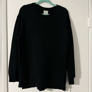 Varley black sweatshirt with side zippers